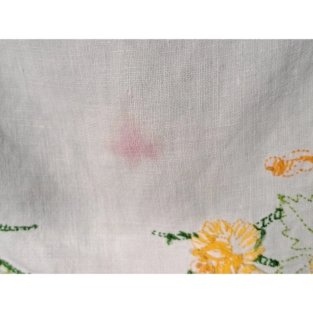 Vintage Hand Embroidered Linen Napkin Yellow Floral Scalloped Edge 12.5x9.5
